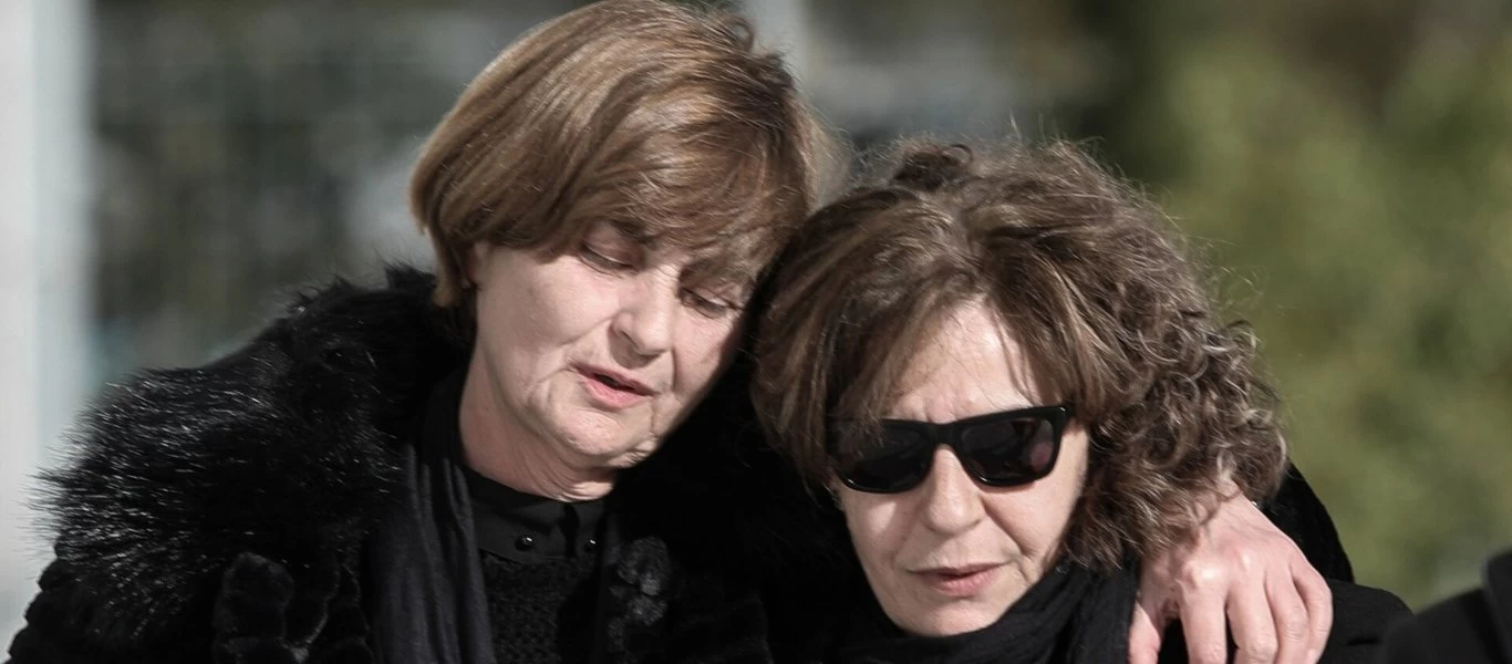 Μητέρα Ε.Τοπαλούδη: «Εμφανίζονται οι νταήδες από το πουθενά και σκοτώνουν τα κορίτσια μας»